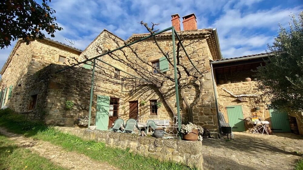 Authentique, maison en pierre avec gîte indépendant