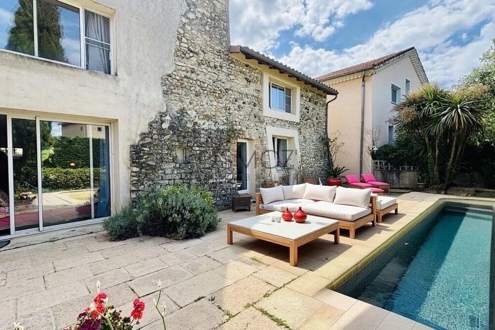 Vente Maison Maison 237m²-4 CHB-piscine-755m² Loriol-sur-drome