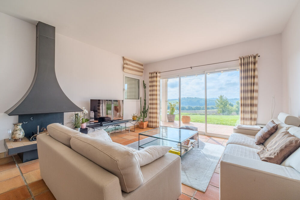 Vente Maison Maison T5 sur 2700 m2 avec piscine et spa Labatut