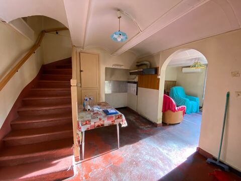   Maison de village � r�nover Maison - 122 m�