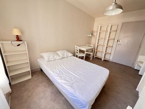   Studio meubl� avec balcon en centre ville Appartement - 1 pi�ce(s) - 17 m�