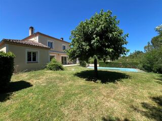  Maison  vendre 7 pices 