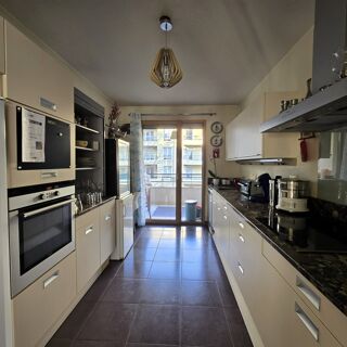  Appartement � vendre 7 pi�ces 115 m�