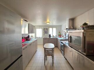  Maison � vendre 10 pi�ces 250 m�