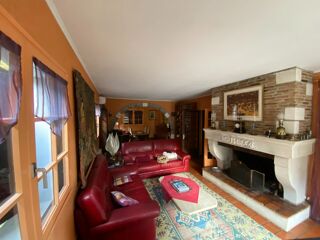  Maison  vendre 7 pices 200 m