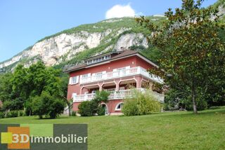  Maison � vendre 15 + pi�ces 370 m�