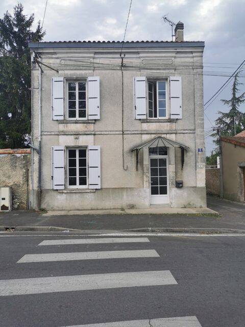 MAISON DE VILLE F3 RUELLE SUR TOUVRE 675 Ruelle-sur-Touvre (16600)