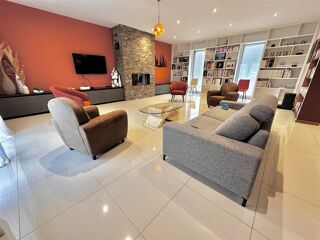  Maison � vendre 6 pi�ces 240 m�