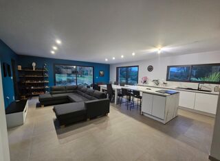  Maison  vendre 6 pices 122 m