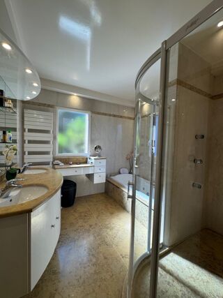  Maison � vendre 11 pi�ces 