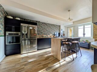  Maison � vendre 7 pi�ces 320 m�