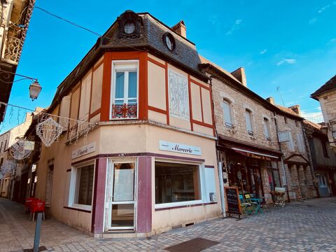 Immeuble de rapport Appt T2 + Grenier + 2 caves 75600 46500 Gramat