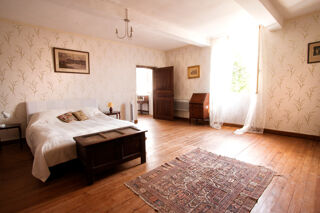  Maison  vendre 10 pices 320 m