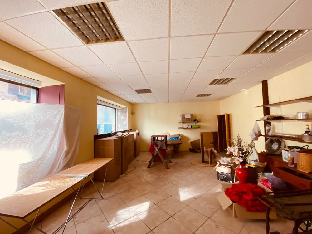 Vente Maison IMMEUBLE A RENOVER AVEC LOCAL COMMERCIAL Lacapelle marival
