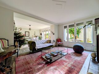  Maison � vendre 7 pi�ces 320 m�