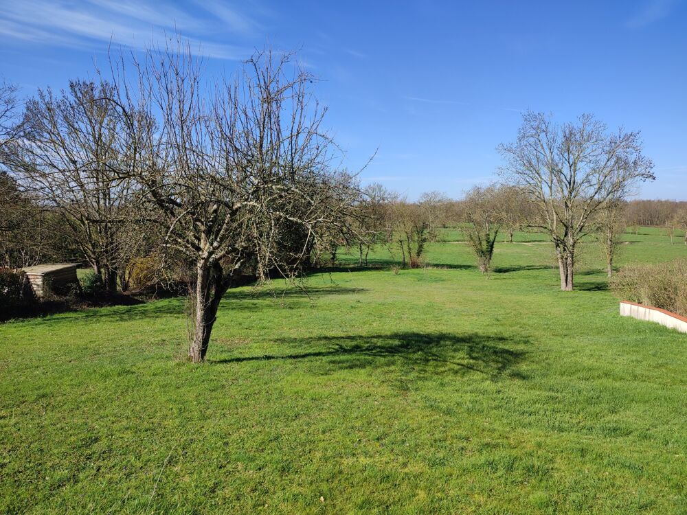 Vente Terrain Jayat - A Vendre Terrain 2630 m Jayat