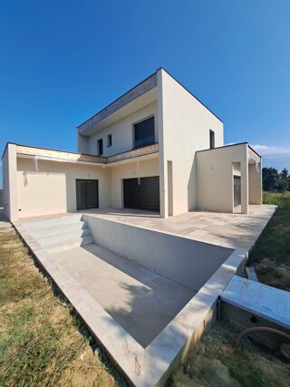  Maison  vendre 5 pices 155 m
