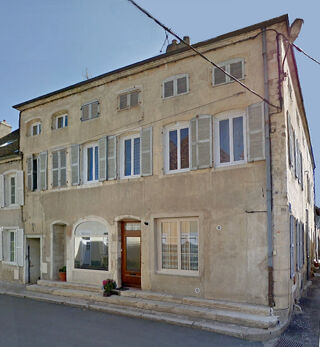  Appartement  vendre 5 pices 114 m Verdun sur le doubs