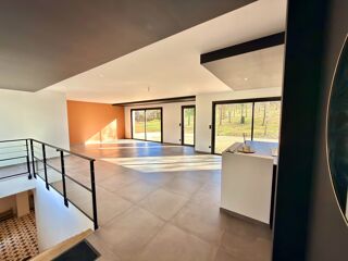  Maison � vendre 4 pi�ces 136 m�