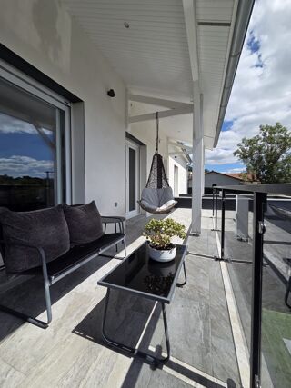  Maison  vendre 6 pices 161 m