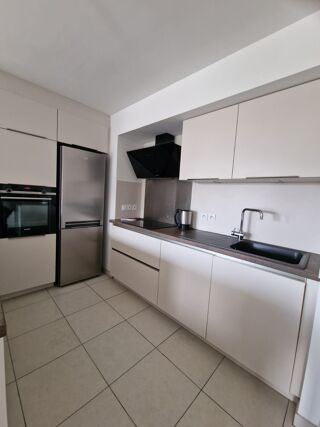  Appartement � vendre 4 pi�ces 99 m�