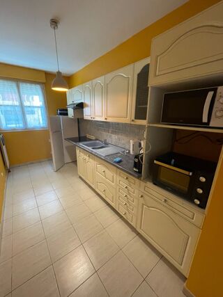  Appartement � louer 3 pi�ces 75 m�