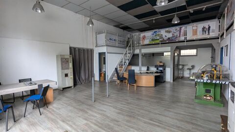 Grand local commercial proche centre ville 1310 46000 Cahors