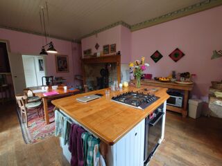  Maison � vendre 7 pi�ces 329 m�