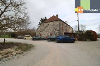 Maison 14 pièces 586 m² · à Dole · 586 m² · 790 000 €
