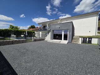  Maison  vendre 6 pices 161 m