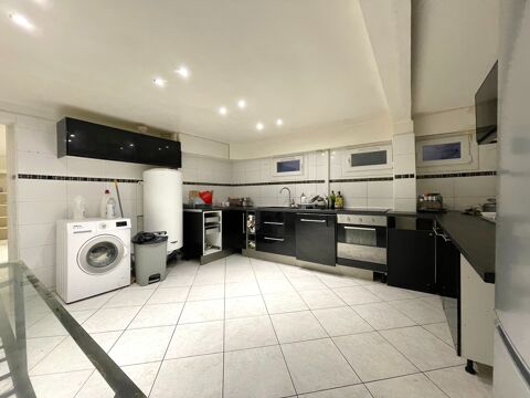  Appartement � louer 4 pi�ces 120 m�