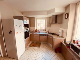  Maison à vendre 13 pièces 220 m²