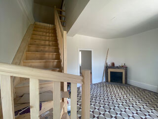  Maison à louer 6 pièces 112 m²