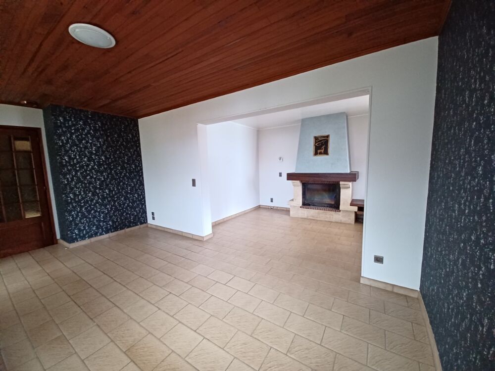 Location Maison Maison T3bis avec jardin et garage Puy l eveque