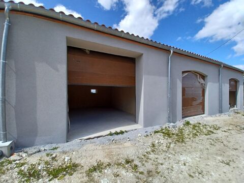   Entrepôt agricole / Stockage / Garage / Box / Garde meuble 