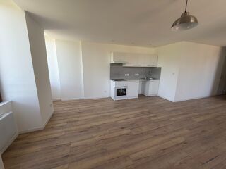  Appartement à louer 3 pièces 59 m²