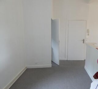  Appartement à louer 1 pièce 