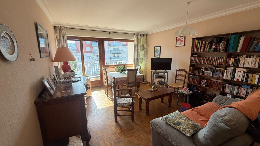 Appartement 3 pièces 75 m² · à Annemasse · 75 m² · 220 000 €