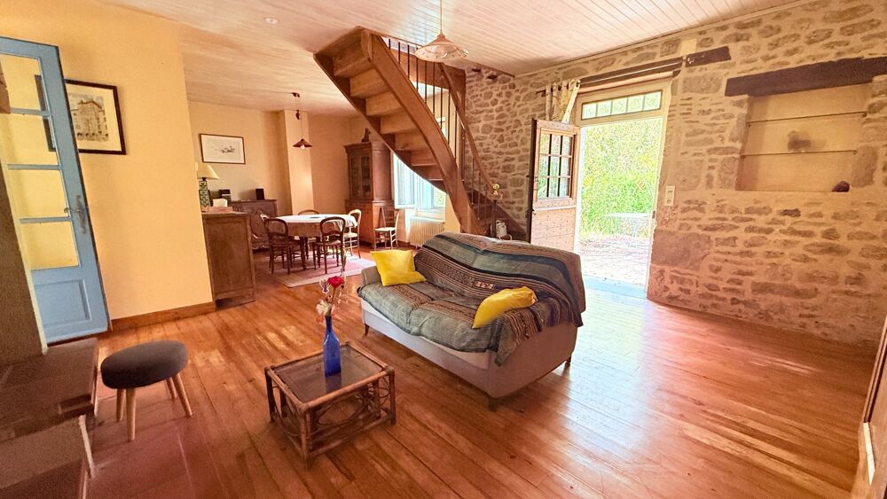 Vente Maison Ancien corps de ferme rénové avec piscine Montfaucon