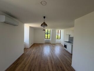  Appartement � louer 3 pi�ces 59 m� Gramat