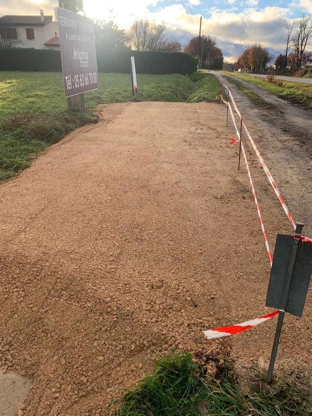 Vente Terrain TERRAIN VIABILISE DE 2390 M2 St etienne de tulmont
