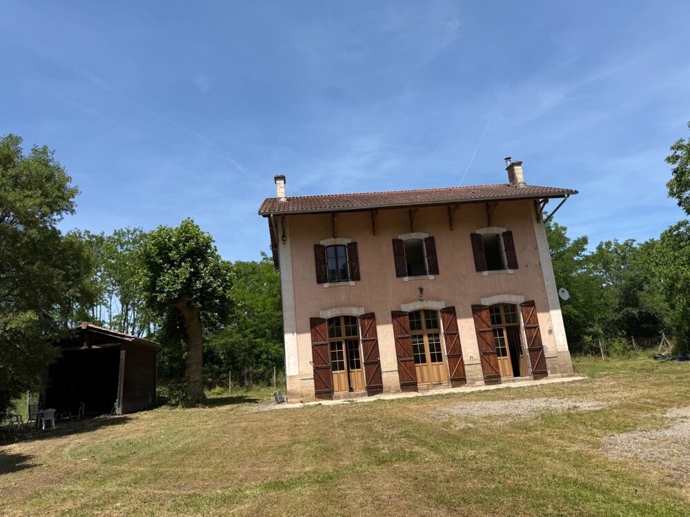 Ancienne Gare à Rénover