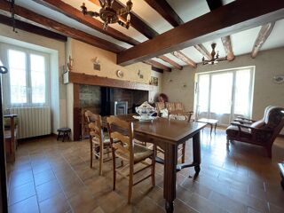  Maison à vendre 12 pièces 139 m²