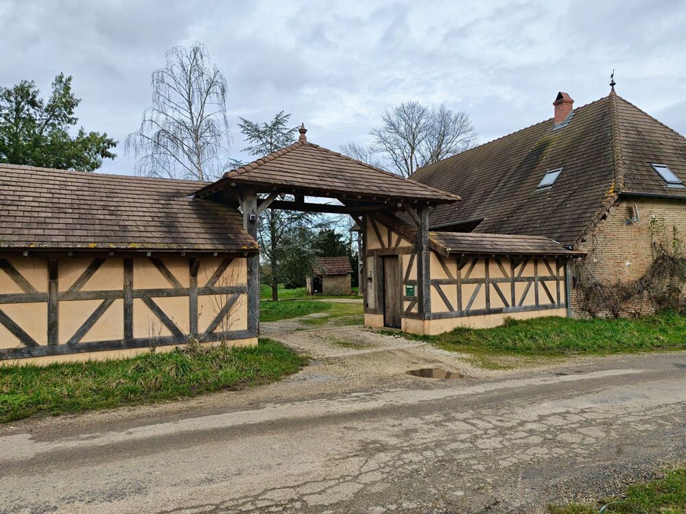 Ancien relais de diligence au coeur de la campagne