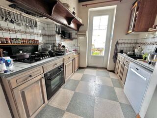  Maison à vendre 12 pièces 292 m²