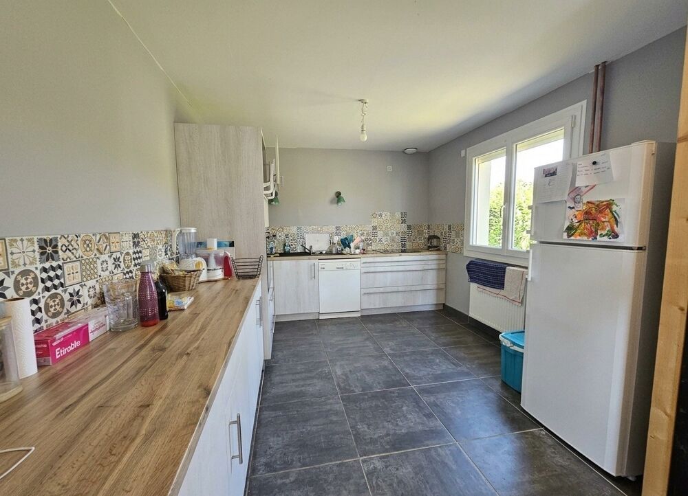 Vente Maison Maison Type 6 rénové et isolé proche centre-ville St amour