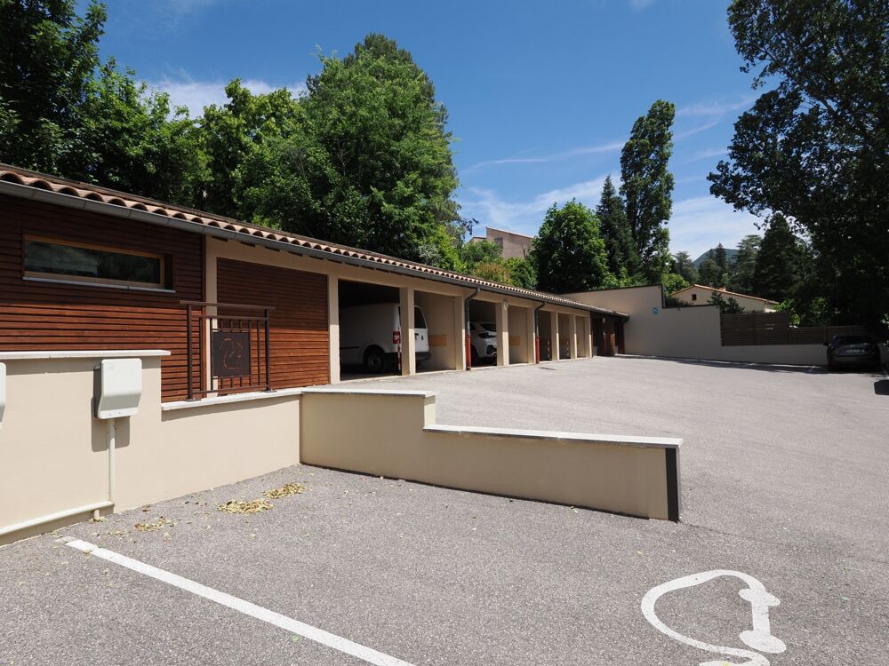 à vendre  Hôtel Particulier Dieulefit (26220)