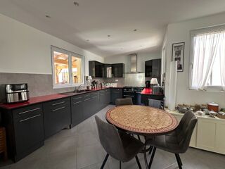  Maison à vendre 6 pièces 183 m²