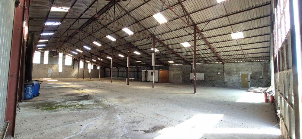 ENTREPÔT 1390M2 SUR 2,27 HECTARES