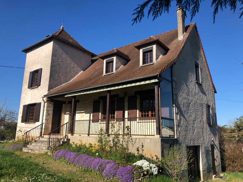 A SAISIR Maison de 168 m² et un studio de 38m²